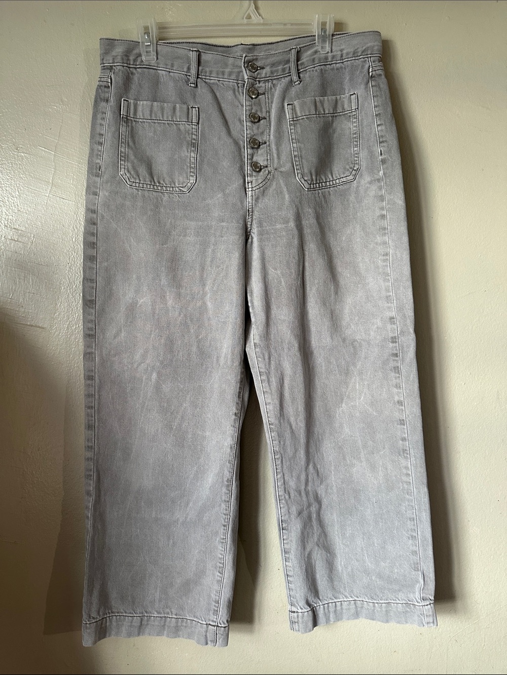 American Eagle Gray Button-Fly wide leg crop Jeans size 14 Long Boho hippie